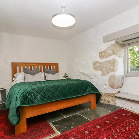 Roskennals Granary Holiday home