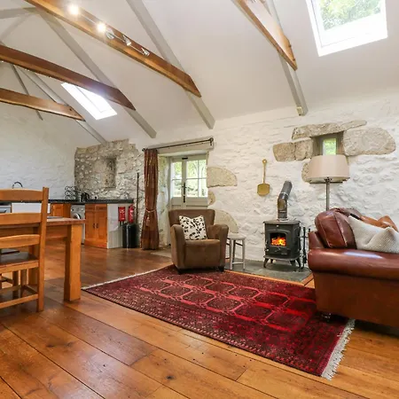 Roskennals Granary Holiday home *