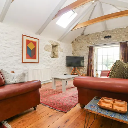 Holiday home Roskennals Granary *