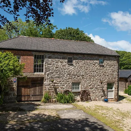 Roskennals Granary *